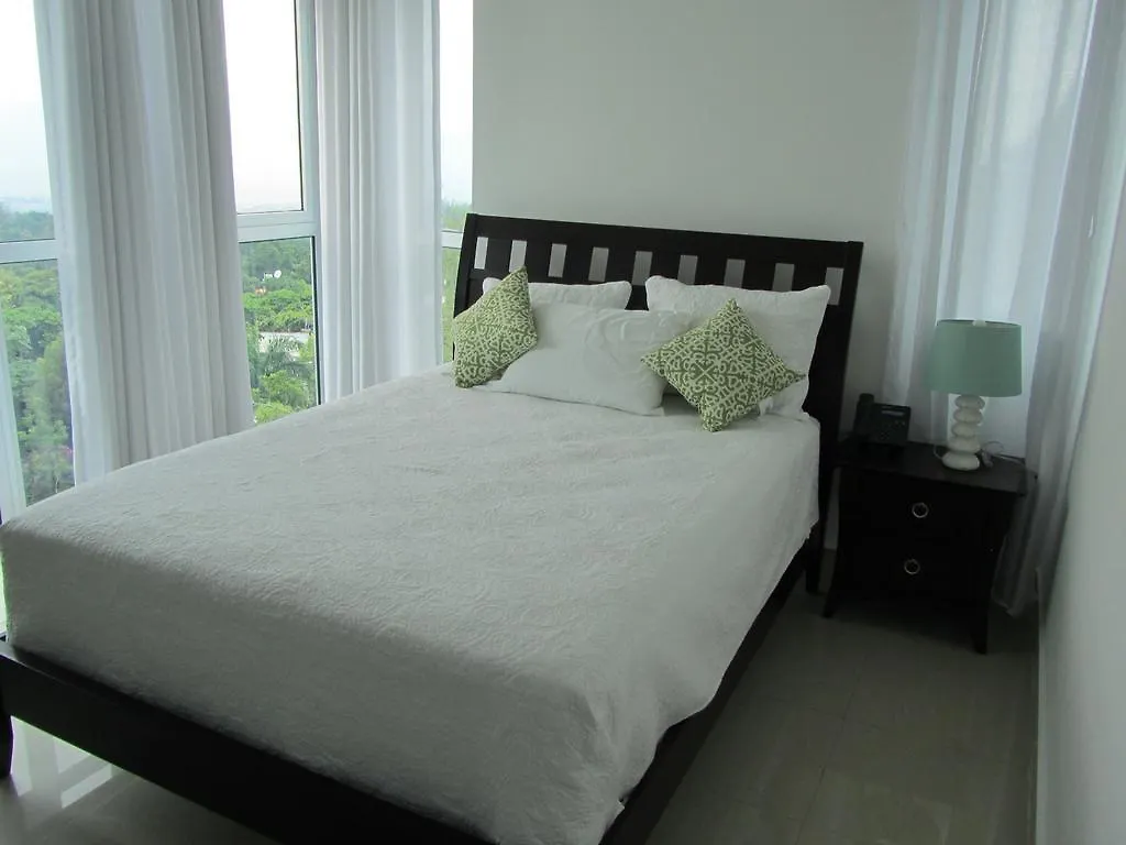 Gala Tower Condo & Hotel Pétionville